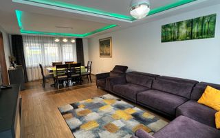 Casă de tip triplex la vânzare 6 camere /Șelimbăr /Secția 1 de Poliție - Poză 20