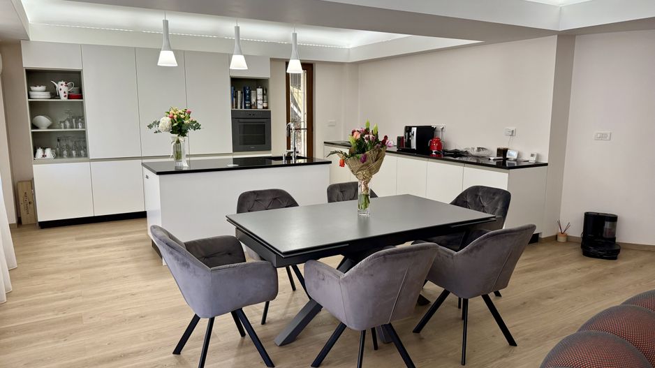 Apartament  superb 4 camere Primaveri I Mobilat High End - Poză 5