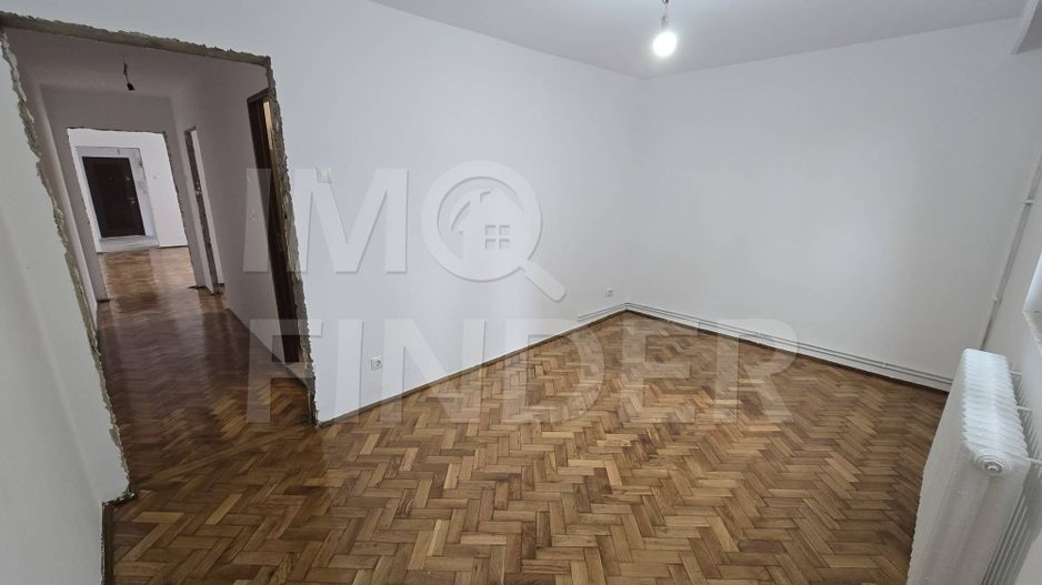 Apartament 3 camere, etaj 2, zona Piata Flora – Manastur - Poză 3