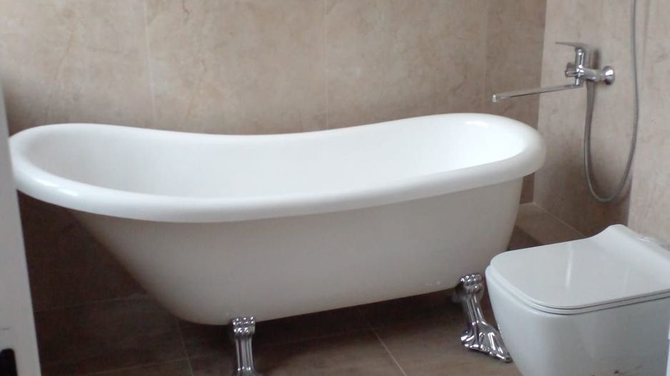 Reședință Modernă cu Finisaje Distinse - Poză 21