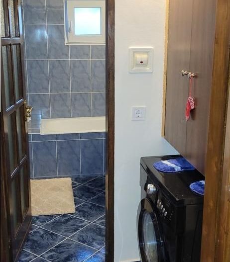 2 cam Matei Basarab bloc izolat - Poză 4