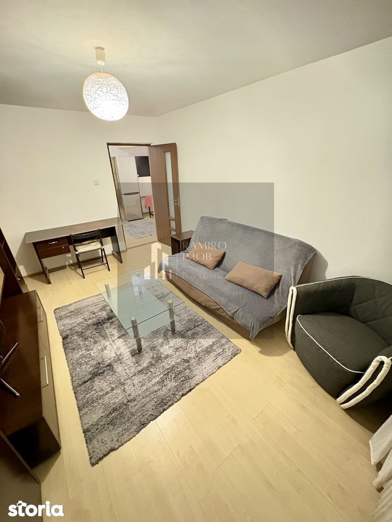 2 camere decomandat - Strada Reșița /  Huedin - Poză 2