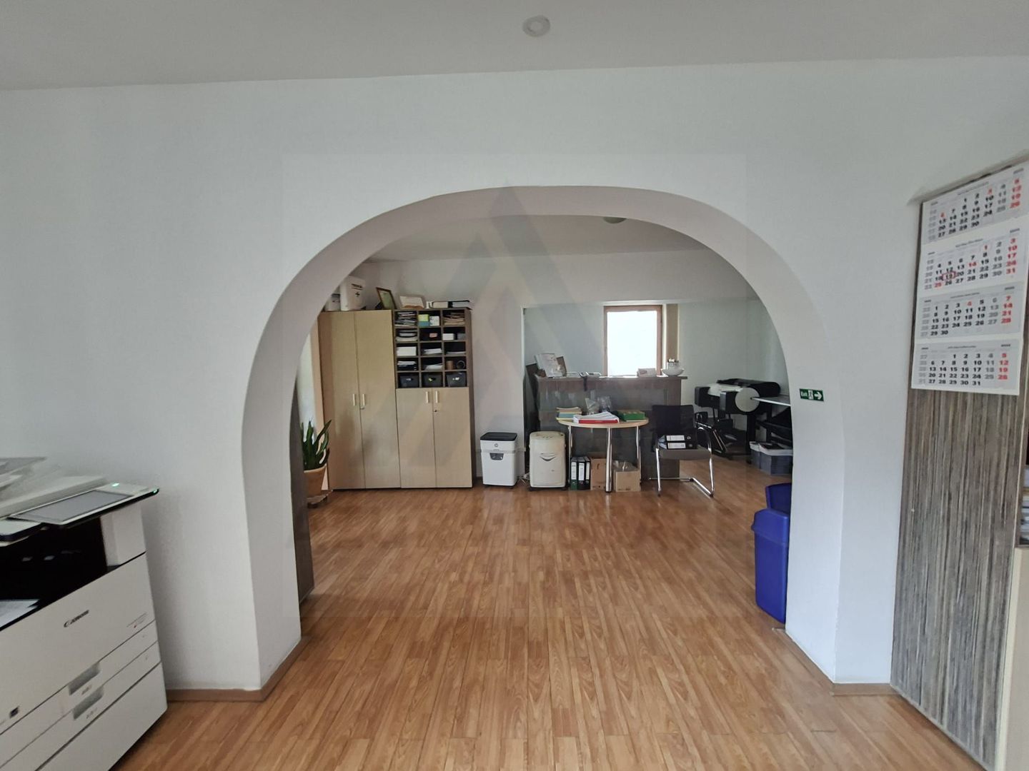 Spatiu birouri casa individuala curte proprie 9 birouri Selimbar - Poză 6