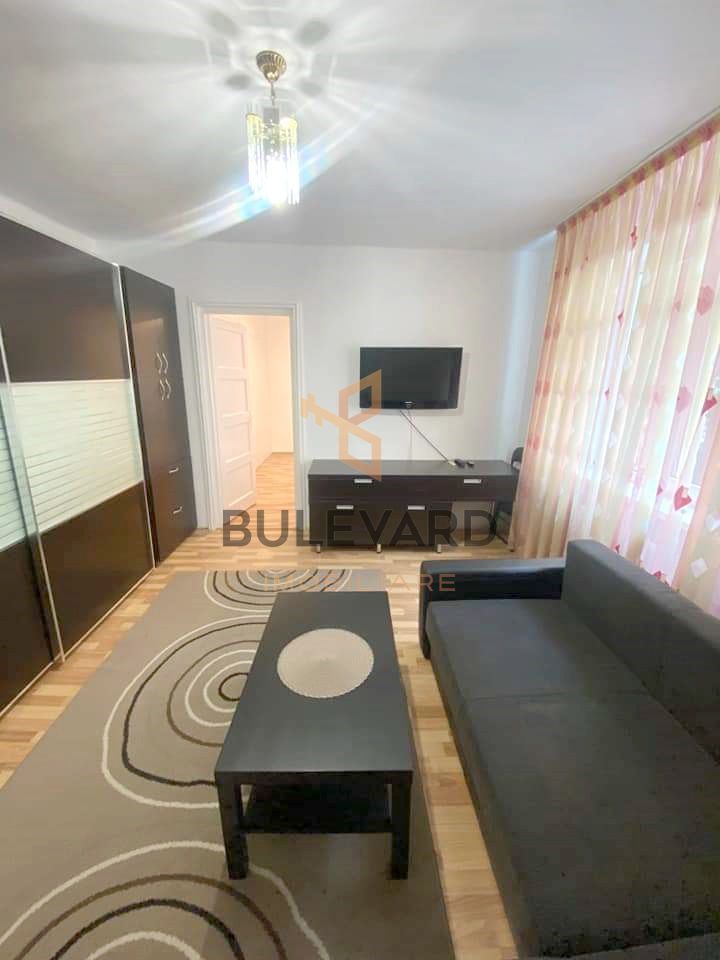 Apartament cu 2 camere semicentral! - Poză 2
