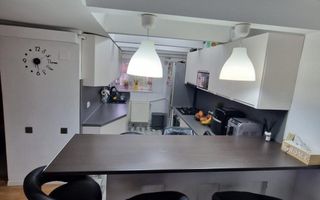 Apartament de vanzare, cu 4 camere,  82.4 mp. -Calea Cisnadiei (Ciresica) - Poză 24