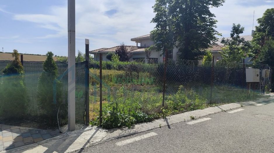 Teren de Vanzare - Poză 1