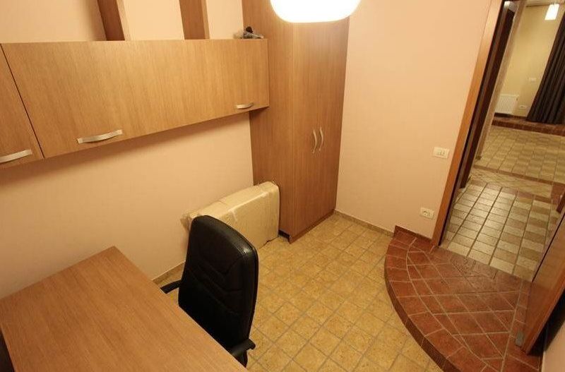Apartament cu 3 camere de închiriat în zona Bucovinei - Poză 9
