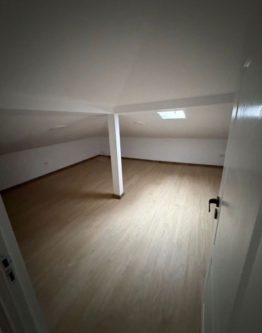 CASA INDIVIDUALA DECEBAL 5 CAMERE, CENTRALA - ACCEPTA MUNCITORI ASIA - Poză 5