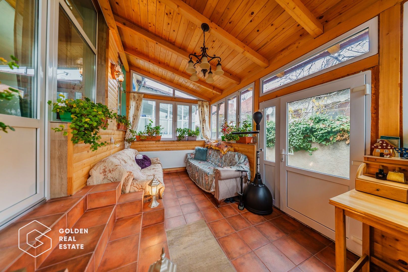 Proprietate in zona Centrala, complet amenajata, comision 0% - Poză 16