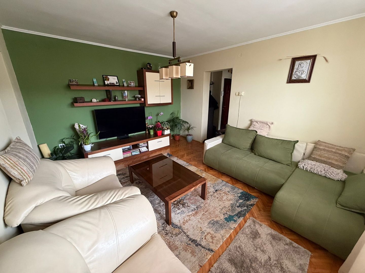 Apartament 2 camere, etaj 2 - Cugir - Poză 2