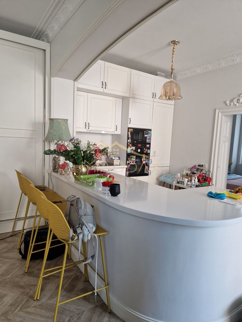 Apartament de Lux în Vilă Interbelică | Zona Cașin - Arcul de Triumf | Renovat - Poză 4
