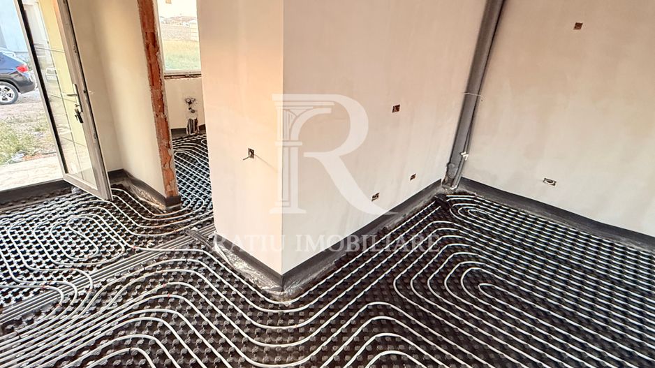 Duplex modern P+E | 4 camere | Sântandrei - Poză 15