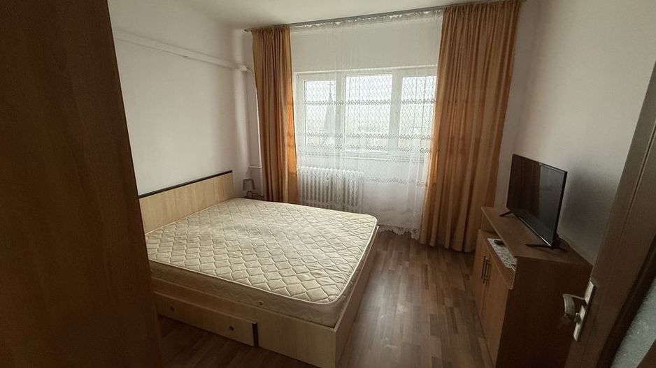 Inchiriere apartament 2 camere - Poză 1