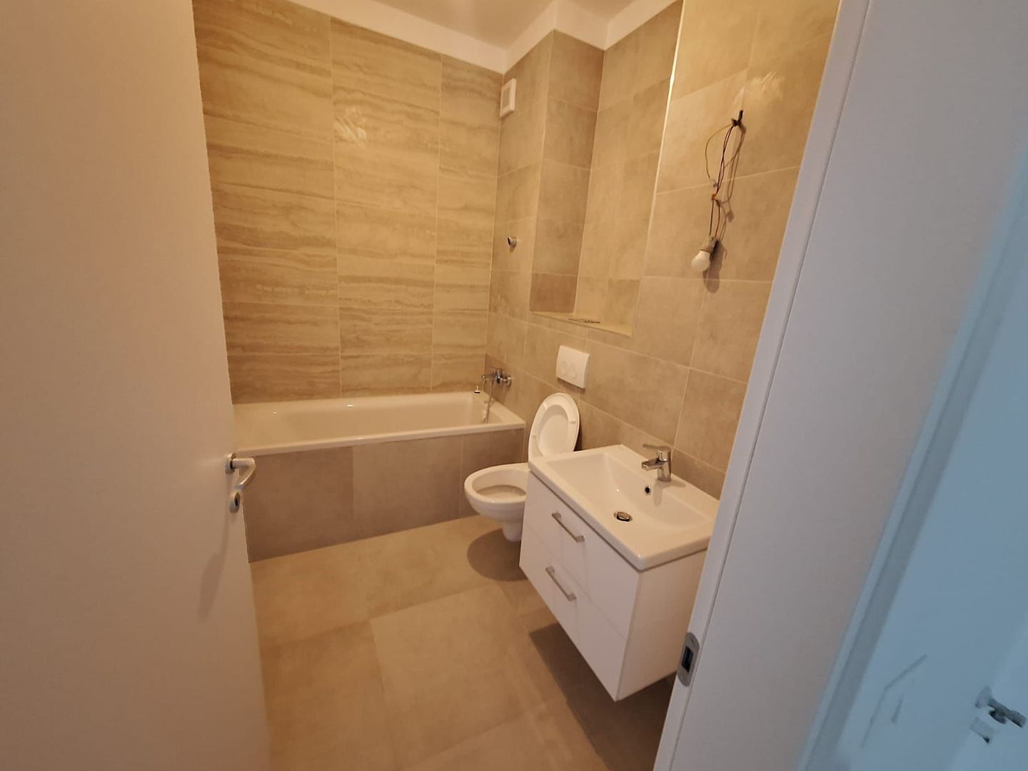 Apartament 2 camere . 53  mp ,Calea Torontalului,loc de parcare inclus - Poză 6
