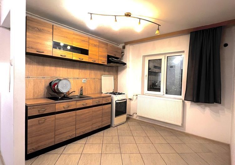 De inchiriat apartament in zona Pantelimon - Poză 3