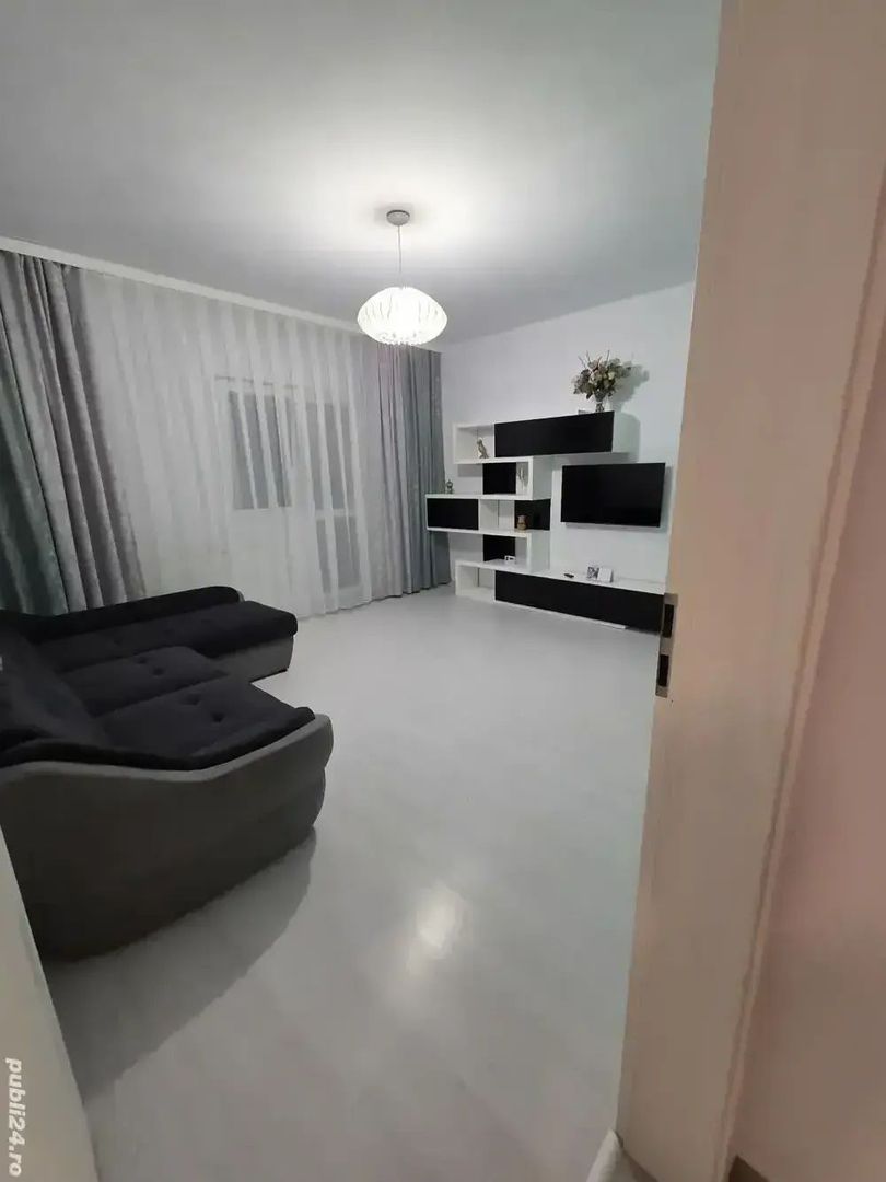De închiriat apartament 3 camere Grand Kristal Residence - Poză 1