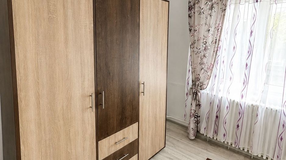 Închiriere apartament cu 3 camere, renovat în 2026  disponibil imediat - Poză 3