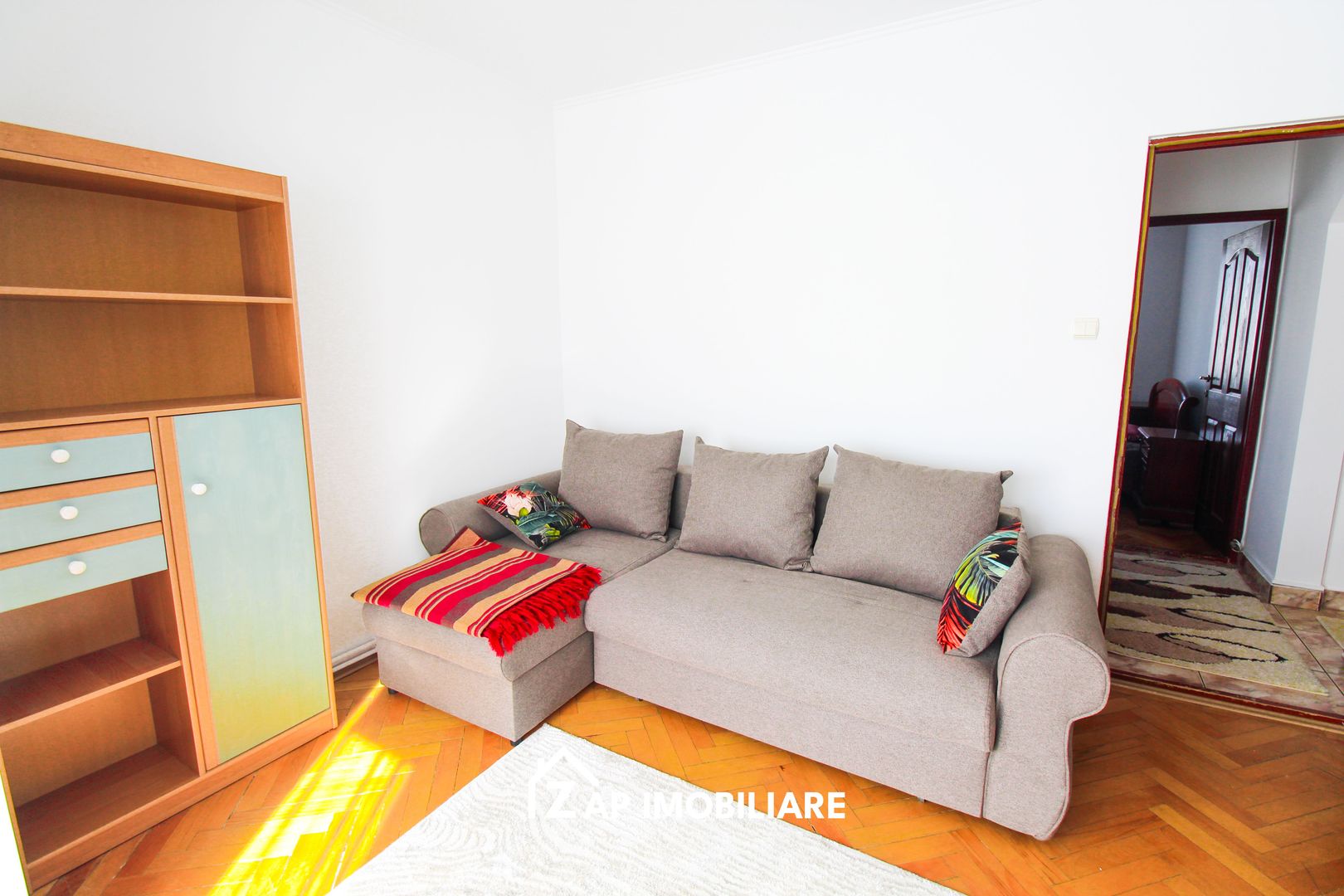 Tudor - Pandurilor, 3 camere, 2 bai, 78mp - Poză 2