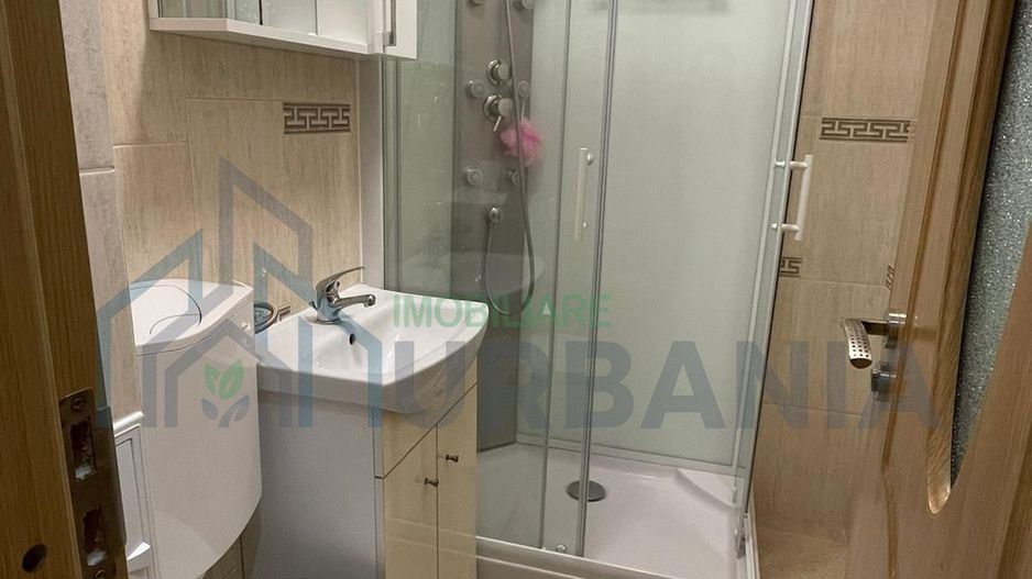 Vand garsoniera, zona Nicolina - Poză 5