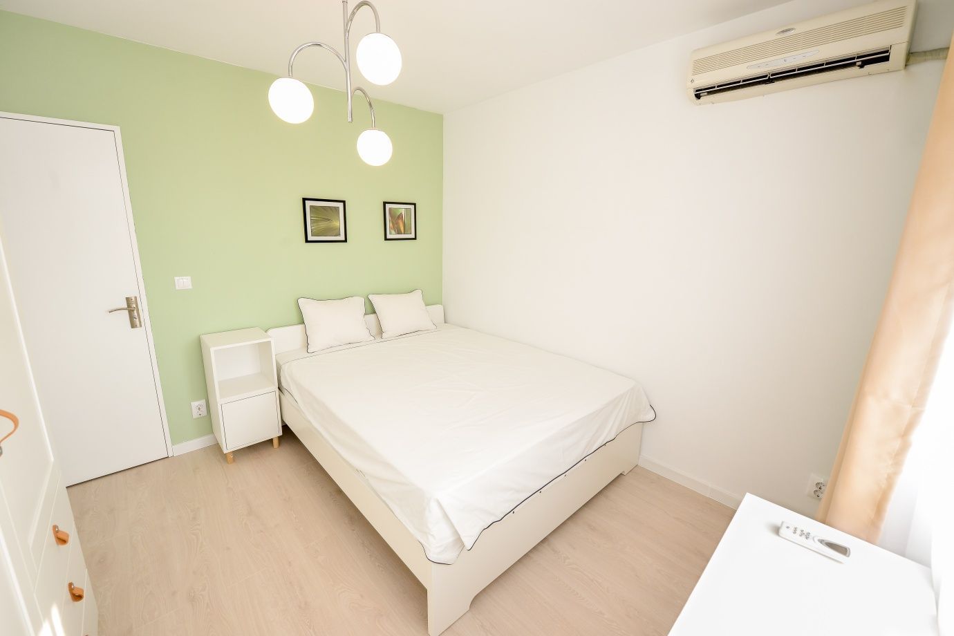 Apartment Tineretului Rădulescu Motru - Poză 2