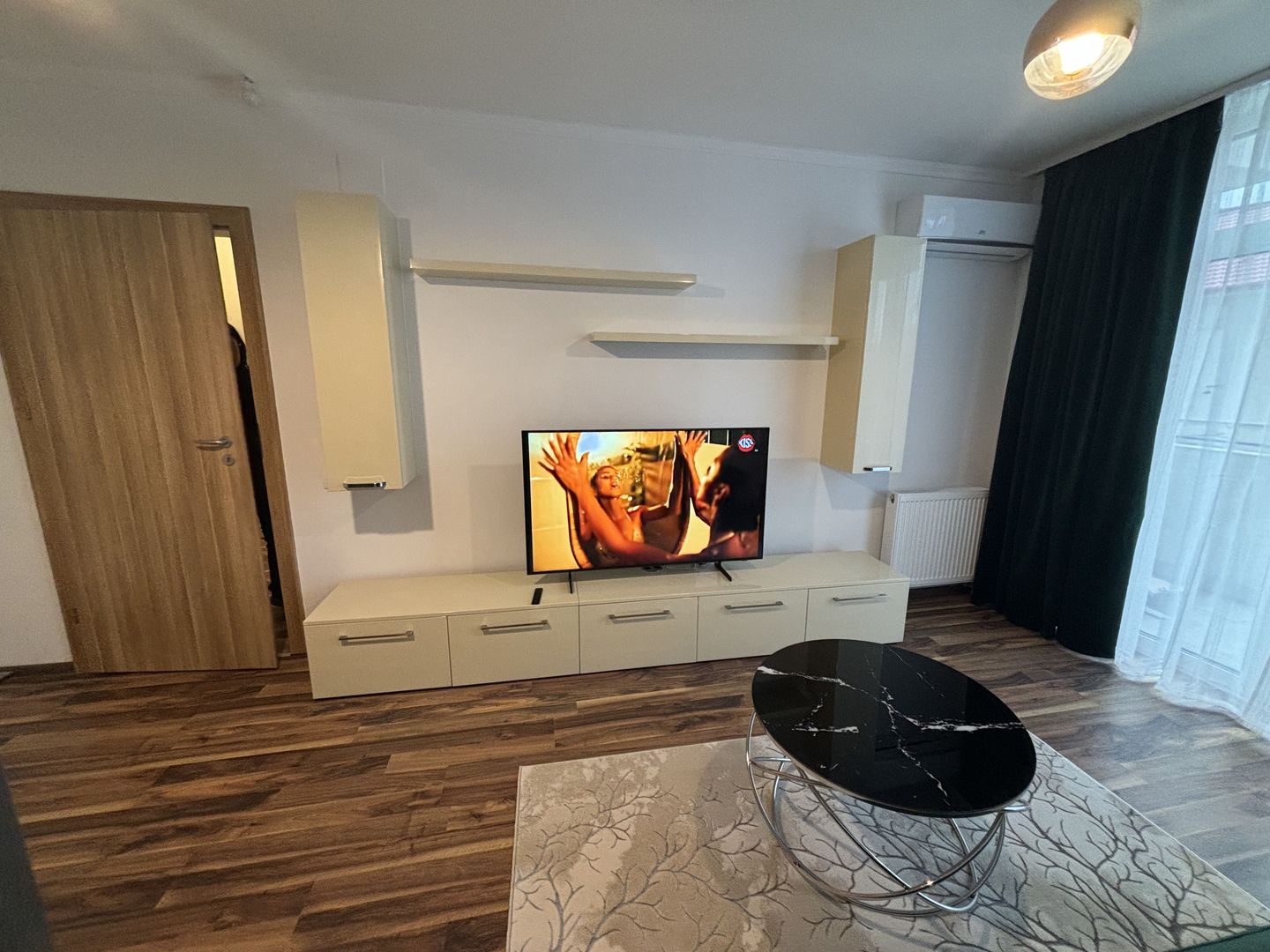 Mobilat si utilat cu loc de parcare subteran la City of Mara - Poză 7