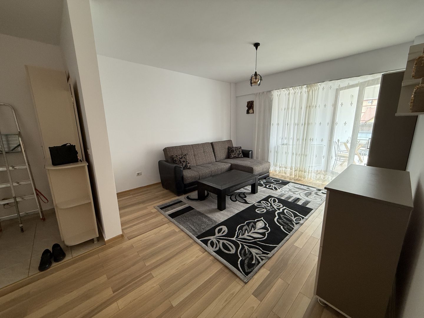 APARTAMENT 2 CAMERE | ETAJ 1 | TERASA - Poză 2