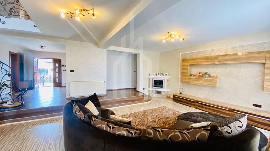 Casă 8 camere de vânzare | zona Terezian - Poză 6