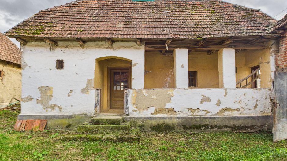 Casă cu 4 camere în Buhani, Dezna - Poză 4