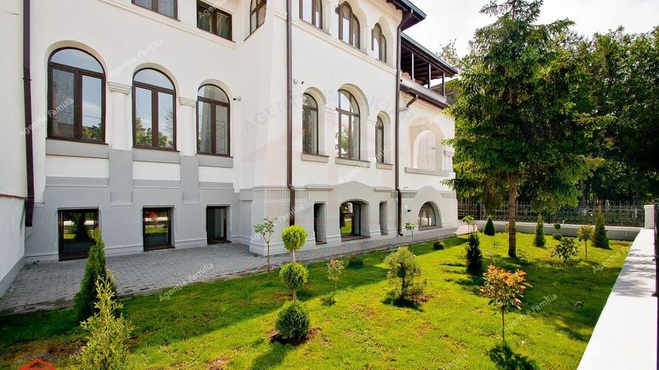 Vanzare apartament 2 camere, o proprietate deosebita - Poză 2