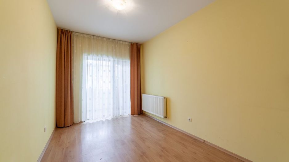 Dedeman-Big  3 camere parter inalt- bloc 2008 & parcare curte privata - Poză 7