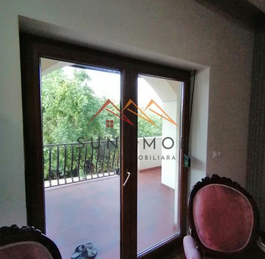 Vila P+E+M, an 2012, 6 camere, ultracentral, finisaje lux, Ploiesti,PH - Poză 24