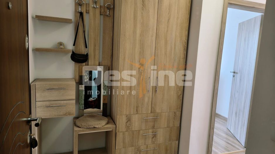 Apartament cu 2 camere decomandat, loc de parcare,  Tractorul - Coresi - Poză 6