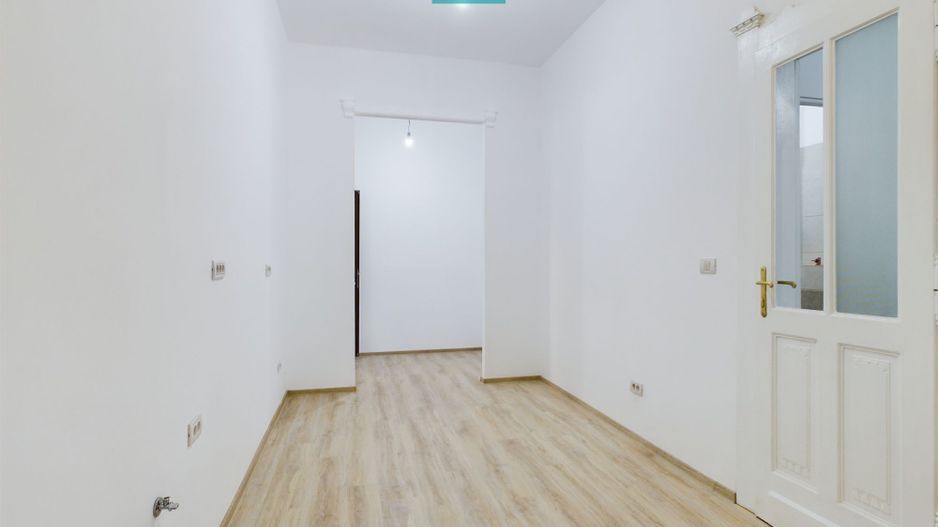 Apartament ultracentral cu 2 camere - Poză 4