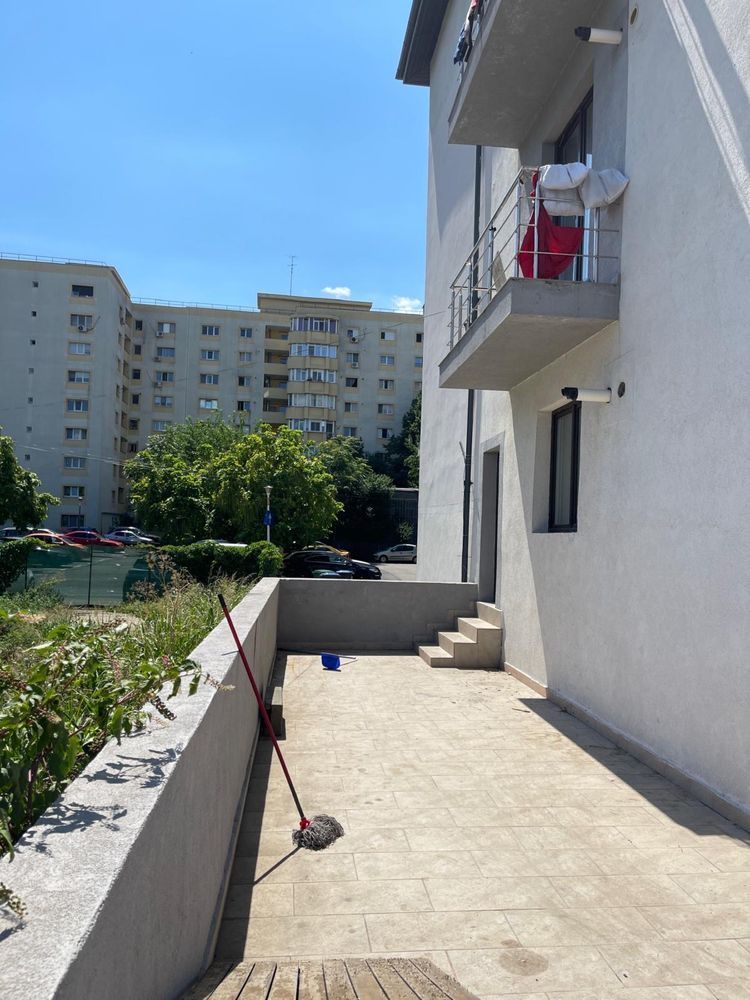 Bloc De Inchiriat - Poză 5