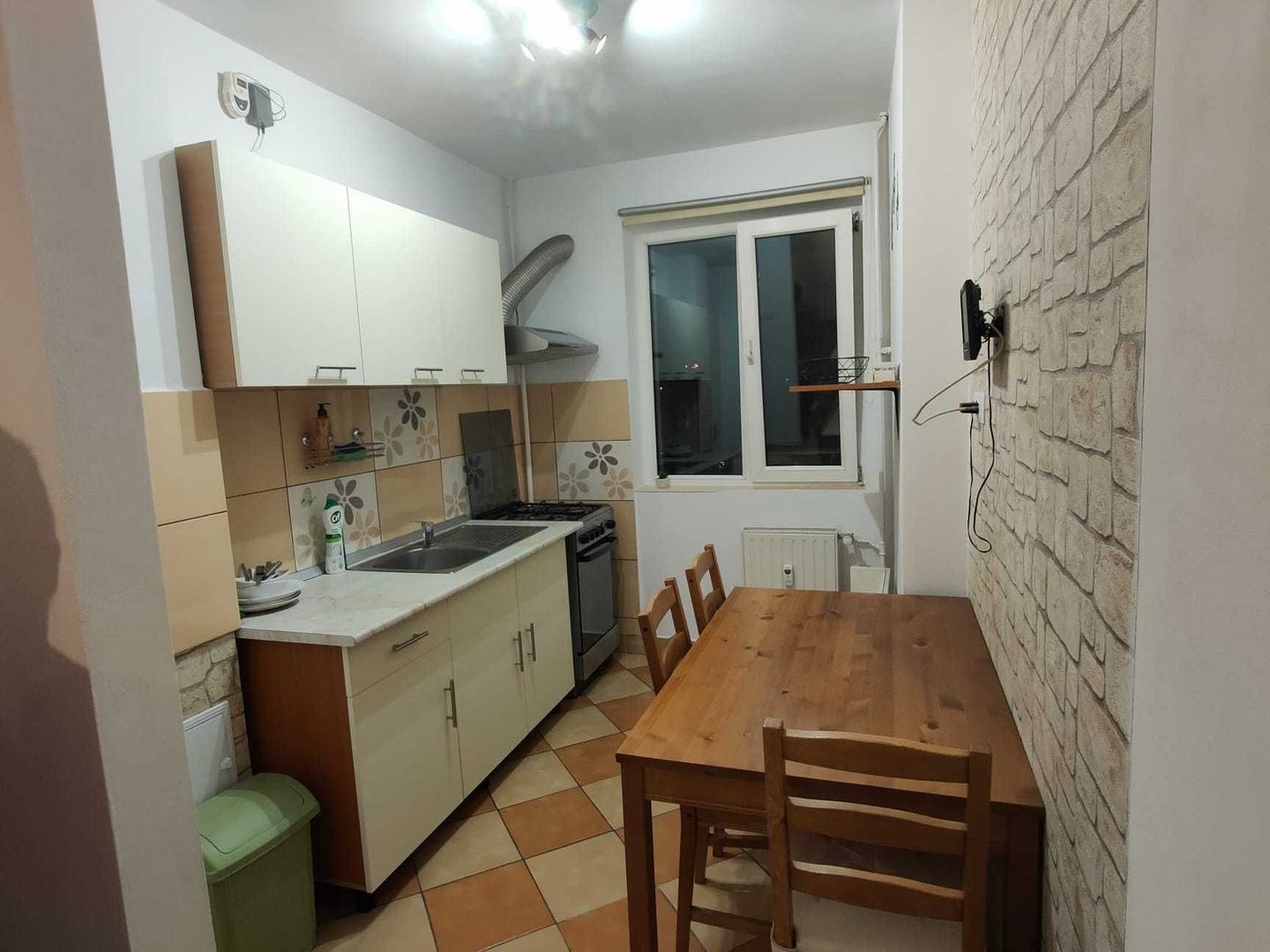 De Inchiriat: Apartament Ultra-Central, la 150m de Metrou Unirii - Poză 6