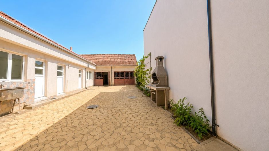 Casă cu 3 dormitoare și teren de 539 mp, Satu Mare str St, O Iosif - Poză 18