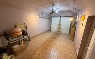 Vila P+1 cu terasă 255 mp + garaj 22,5 mp si teren 417 mp-Berceni ! - Poză 16