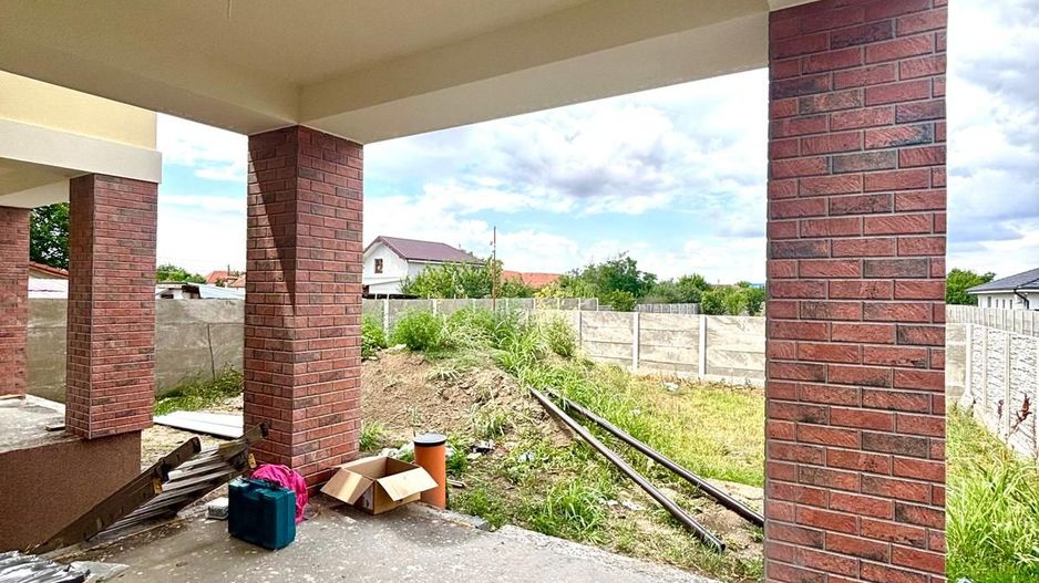 Duplex cu 4 camere, vatra satului, toate utilitatile - Sacalaz - Poză 2