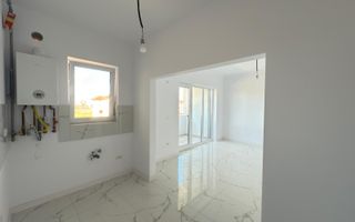 Etaj 1. Loc de parcare. Asfalt. - Poză 4