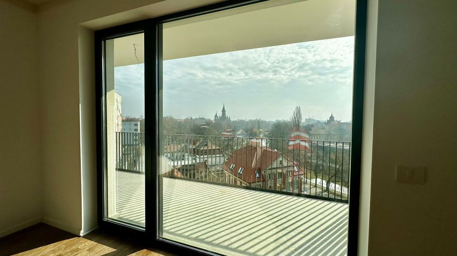 New apartment 2 bedrooms  with underground parking - Poză 10