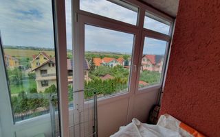 Studio utilat balcon inchis si baie cu geam etaj 1 in zona Valea Aurie - Poză 5