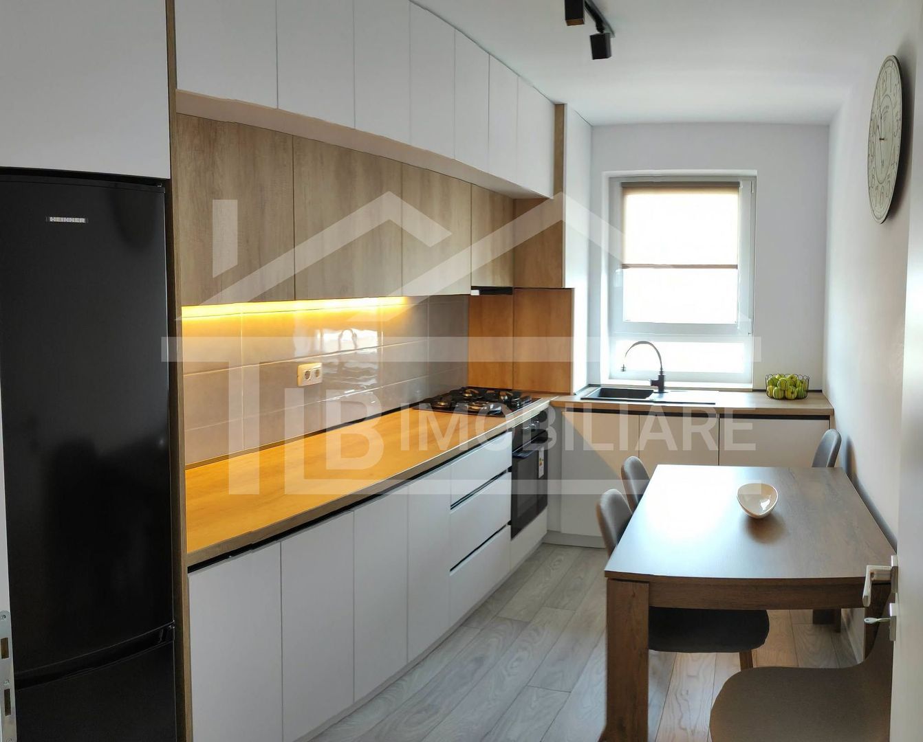 Apartament cu 2 camere, 60mp, decomandat, Zona Maurer Residence - Poză 3