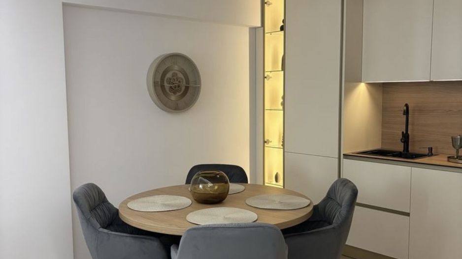 Închiriere Apartament 3 Camere | Cortina North | Pipera | Terasa - Poză 3