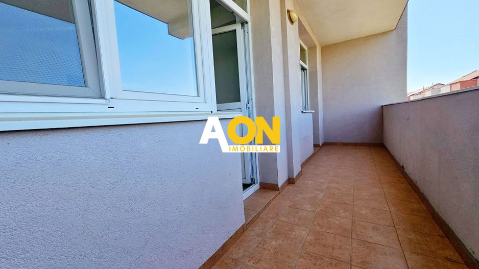 Apartament tip Penthouse, 4 camere, 2 bai, 108 mp utili + boxa, Centru - Poză 7