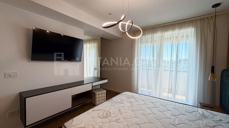 Penthouse cu 4 camere, terasă de 57 mp, priveliște - Kasper Coresi - Poză 6