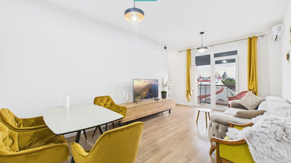 Apartament cu 2 camere în complexul ARED-IMAR - Poză 1