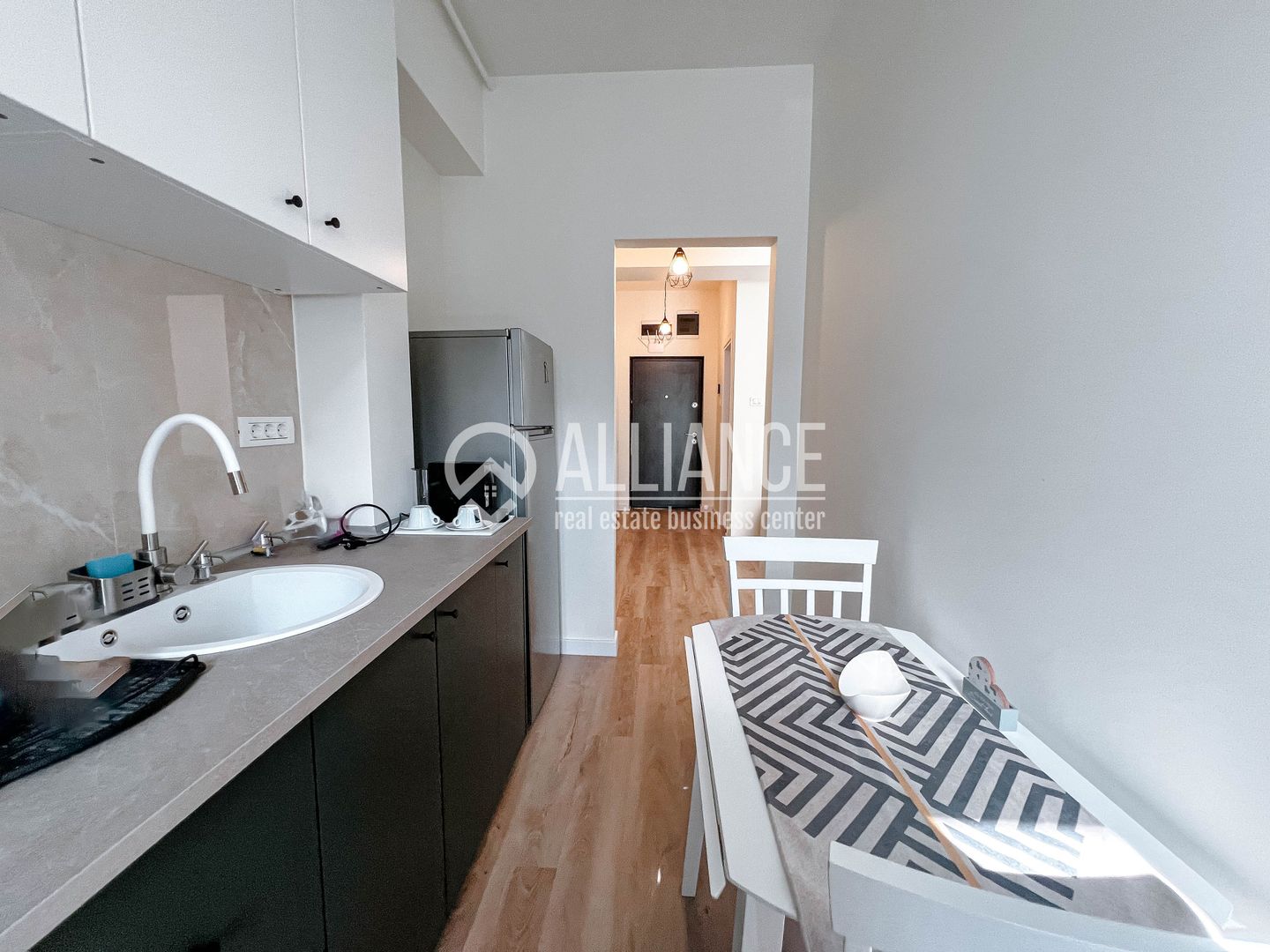 TOMIS NORD( COD 05 ) - Studio Premium la 1 minut de Campus - Poză 10