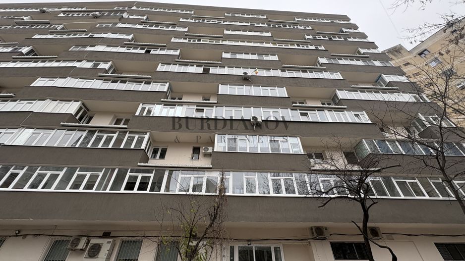 Apartament cu 3 camere Drumul Taberei - Metrou Constantin Brâncuși - Poză 13