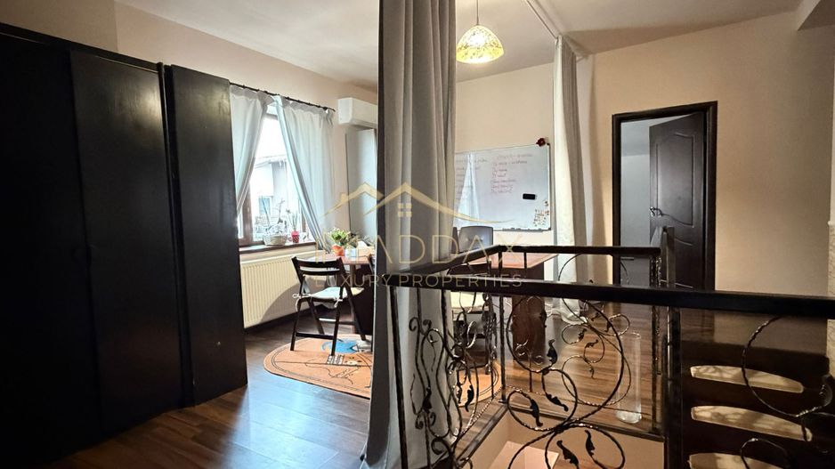 Vila spatioasa cu vedere spre lac Corbeanca - Poză 32