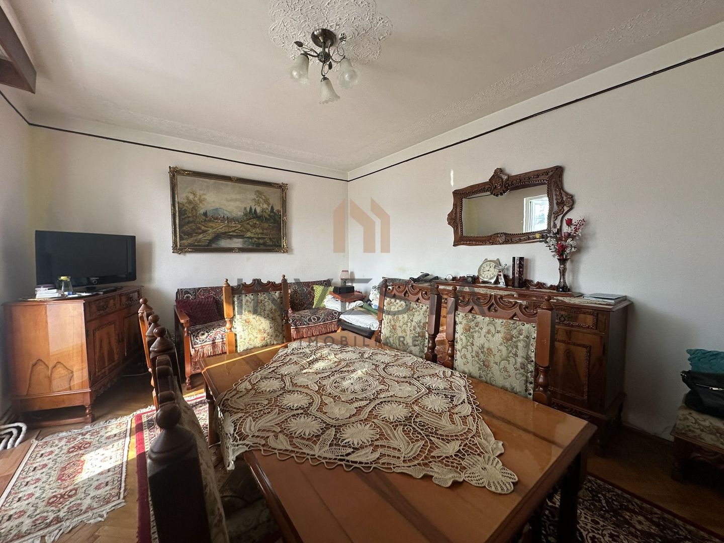Apartament 3 camere decomandate zona Piata Hermes. - Poză 1